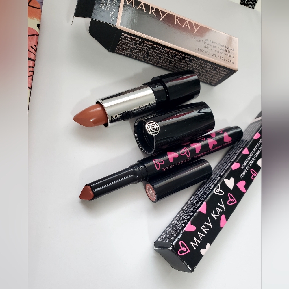 Mary Kay naturally Buff lipstick 💄